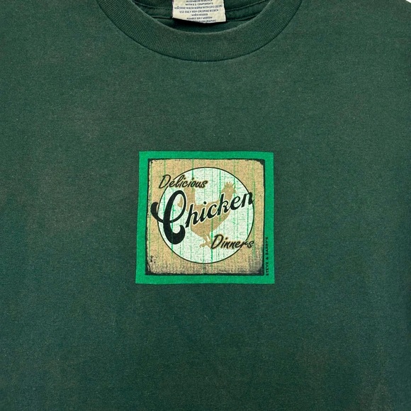 Steve & Barry’s University Sportswear 90s Size XL Green Delicious Chicken Dinner - Picture 2 of 6
